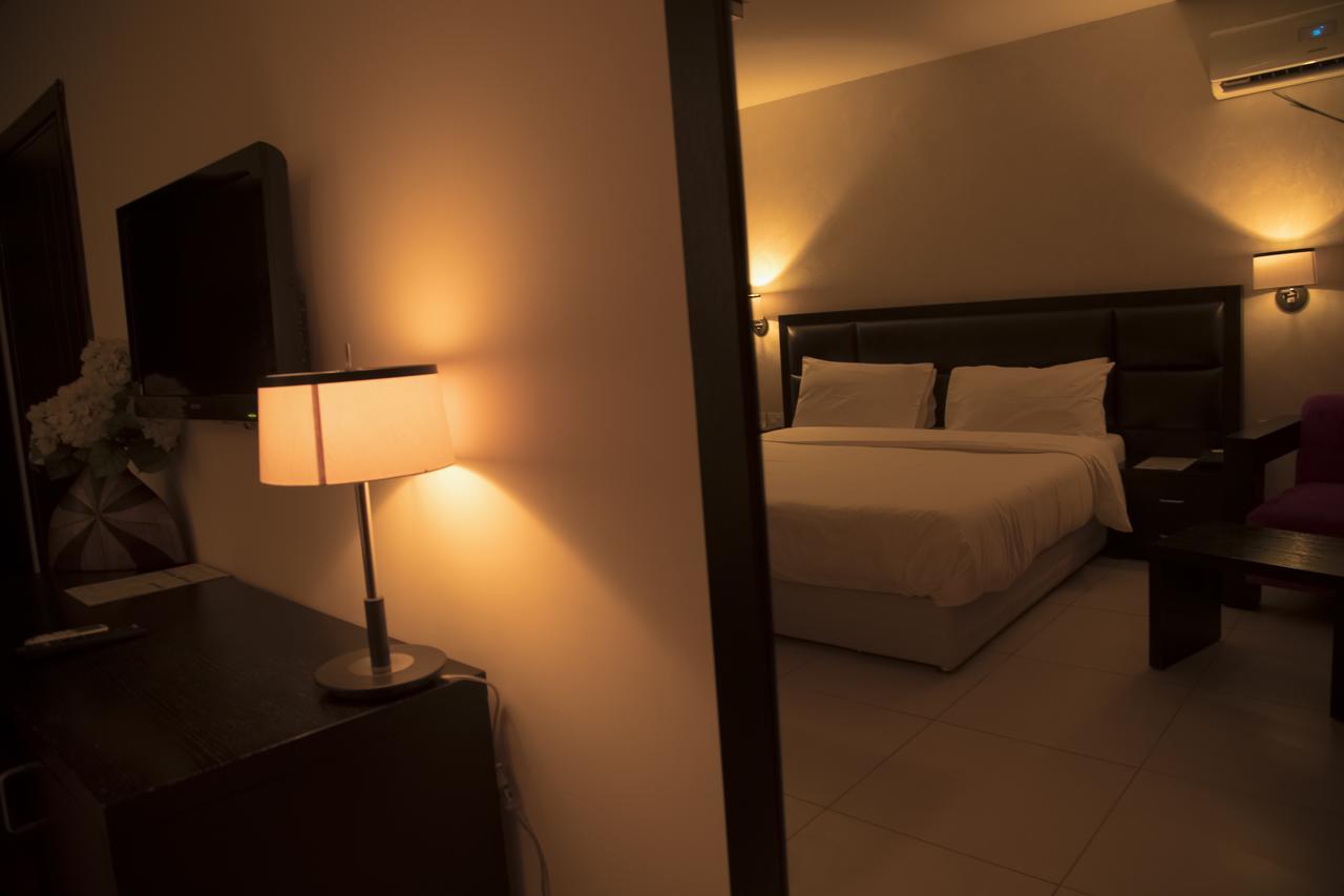 Hotel Palm Beach Πουάντ-Νουάρ Εξωτερικό φωτογραφία
