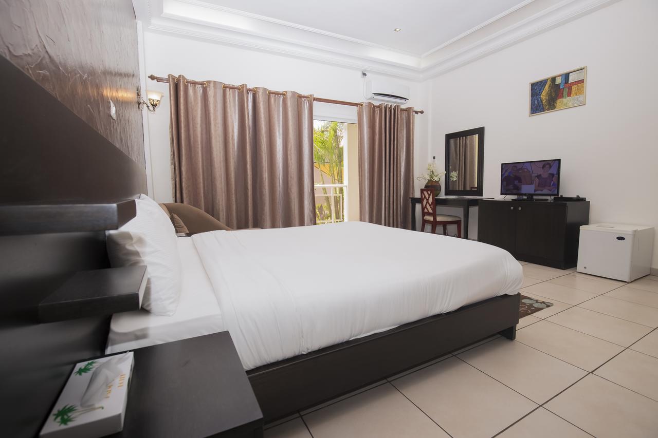 Hotel Palm Beach Πουάντ-Νουάρ Εξωτερικό φωτογραφία