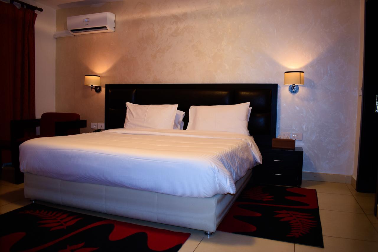 Hotel Palm Beach Πουάντ-Νουάρ Εξωτερικό φωτογραφία